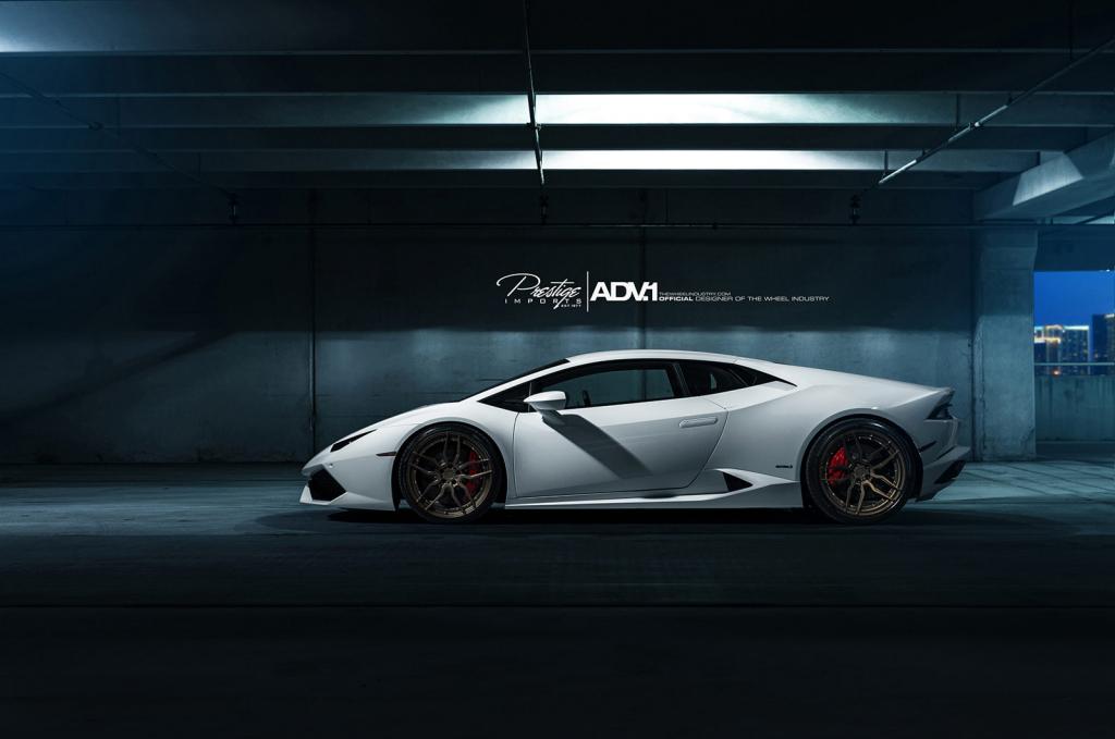 2015 Lamborghini Huracan photo