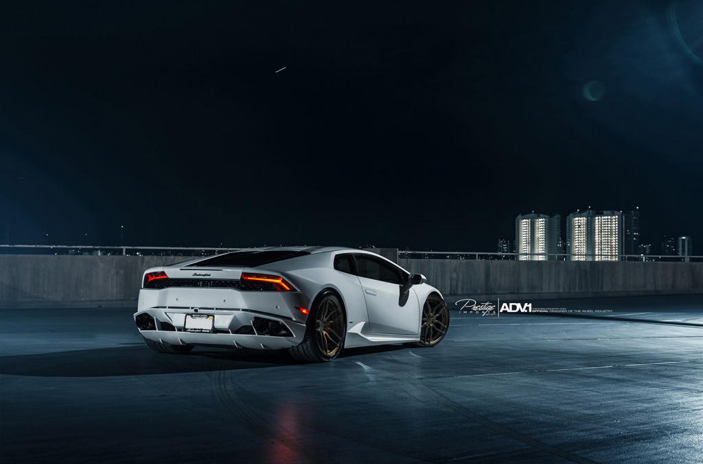 2015 Lamborghini Huracan photo