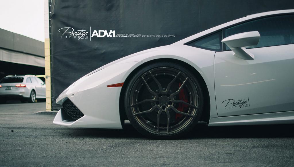 2015 Lamborghini Huracan photo
