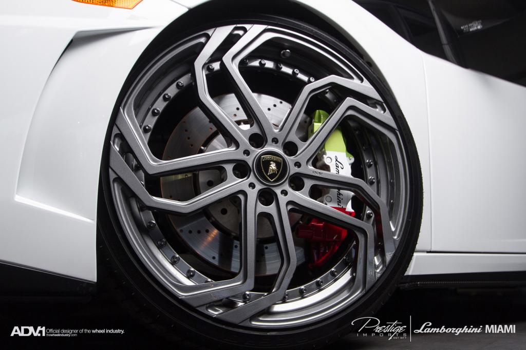 2013 Lamborghini Gallardo photo