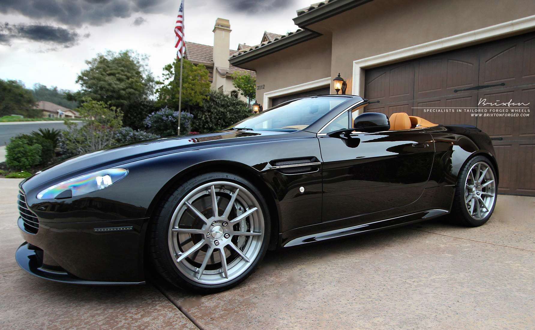 2014 Aston Martin V8 Vantage S photo