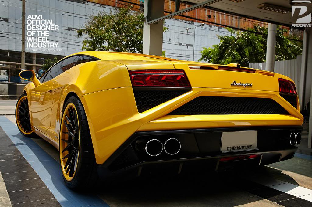 2013 Lamborghini Gallardo photo