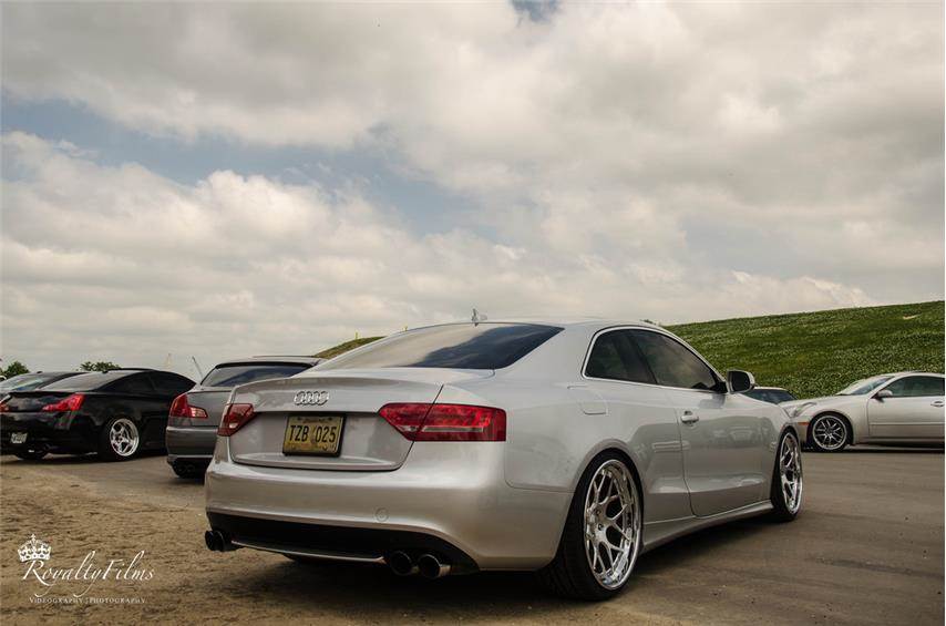 2011 Audi S5 photo
