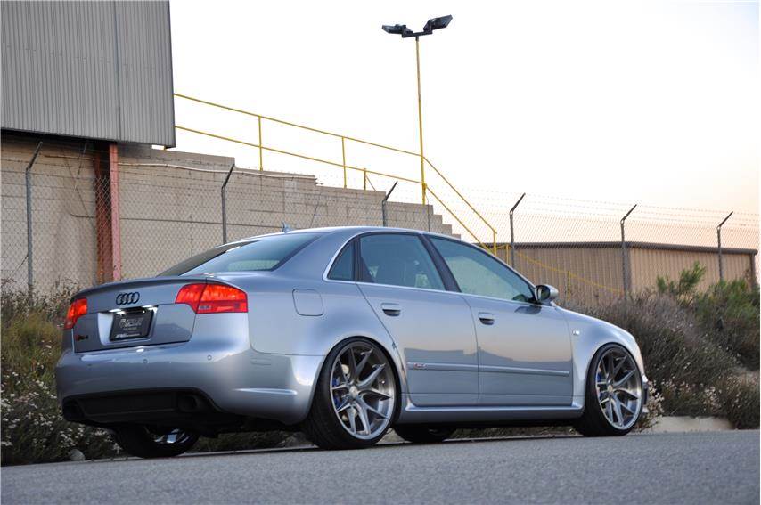 2008 Audi RS 4 photo