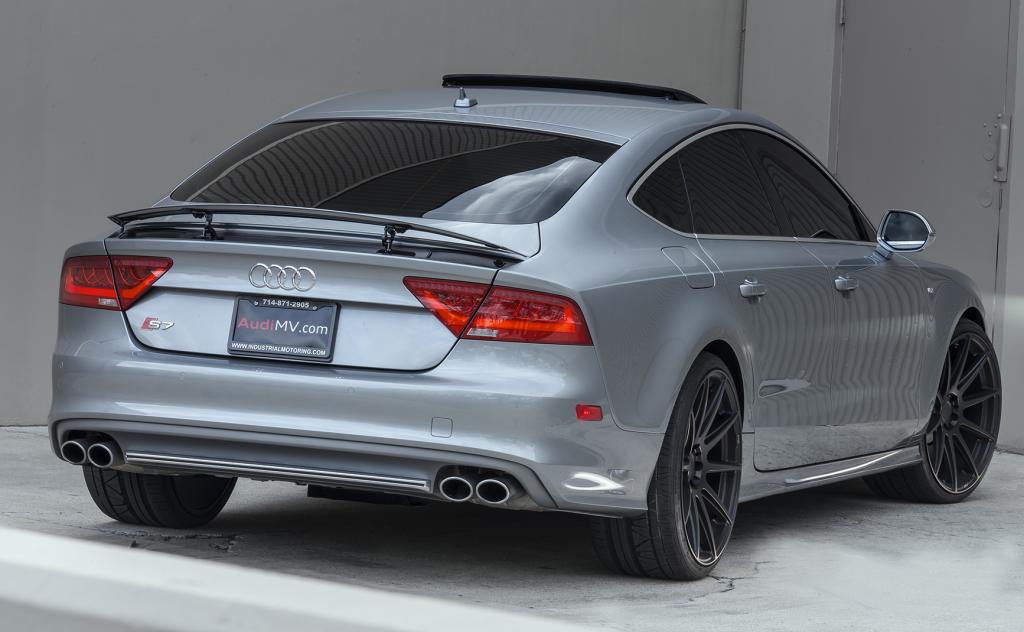 2013 Audi S7 photo