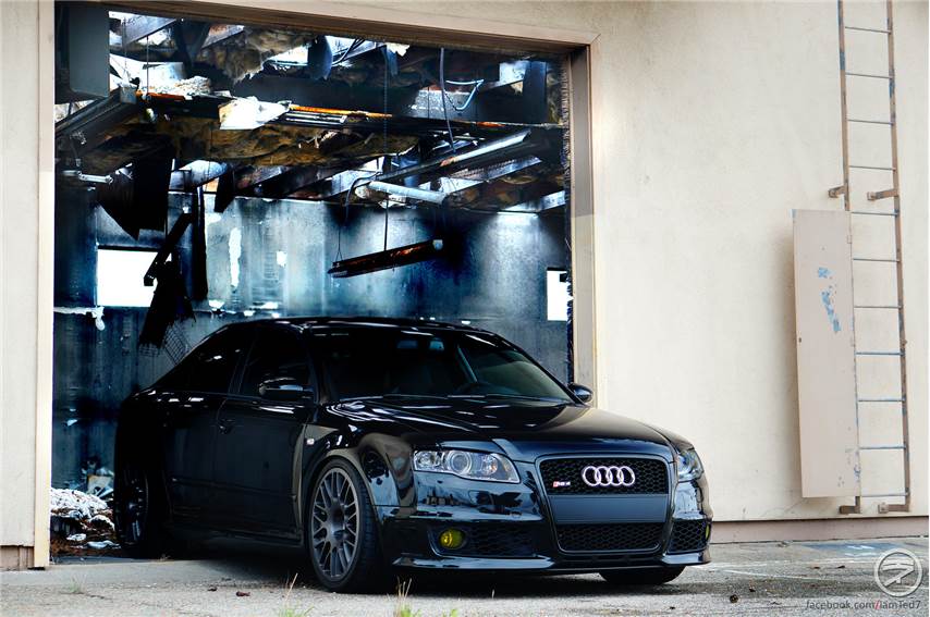 2008 Audi RS 4 photo