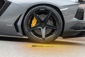 2012 Lamborghini Aventador