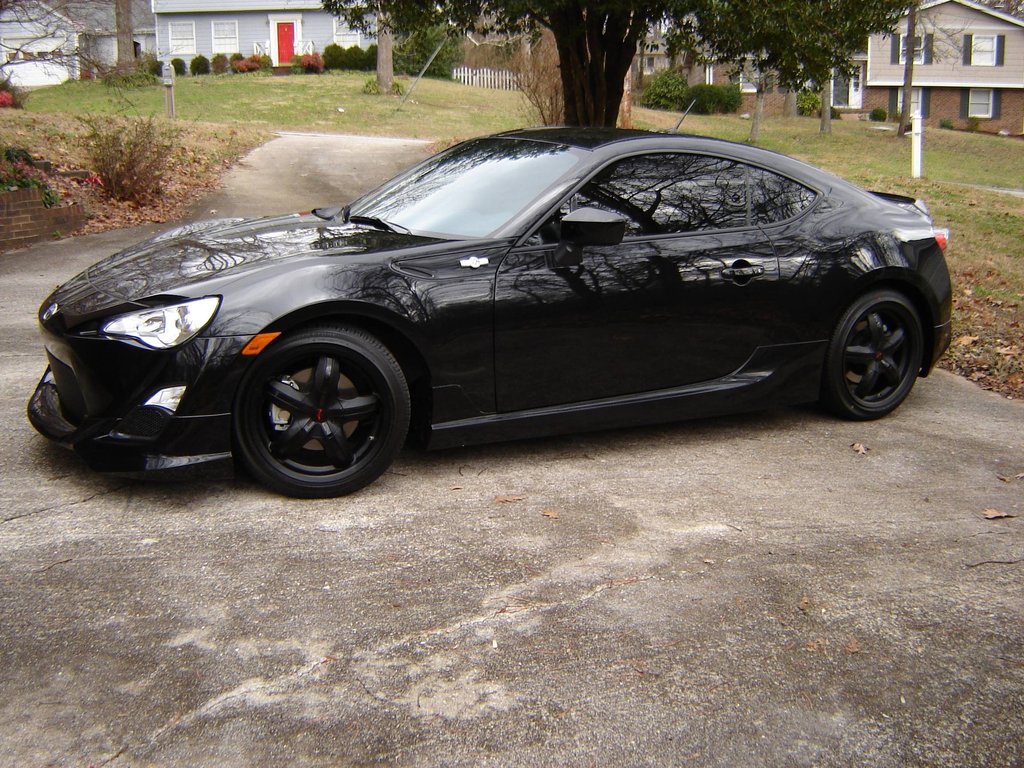 2014 Scion FR-S photo