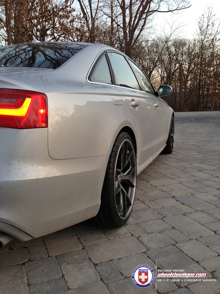 2013 Audi S6 photo