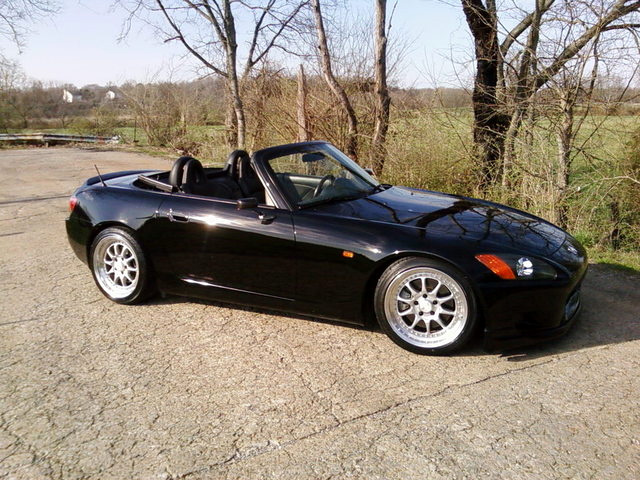 2002 Honda S2000 photo
