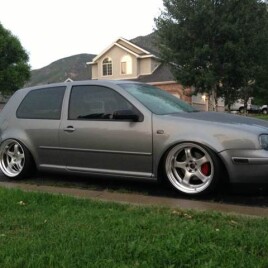 2004 Volkswagen Golf