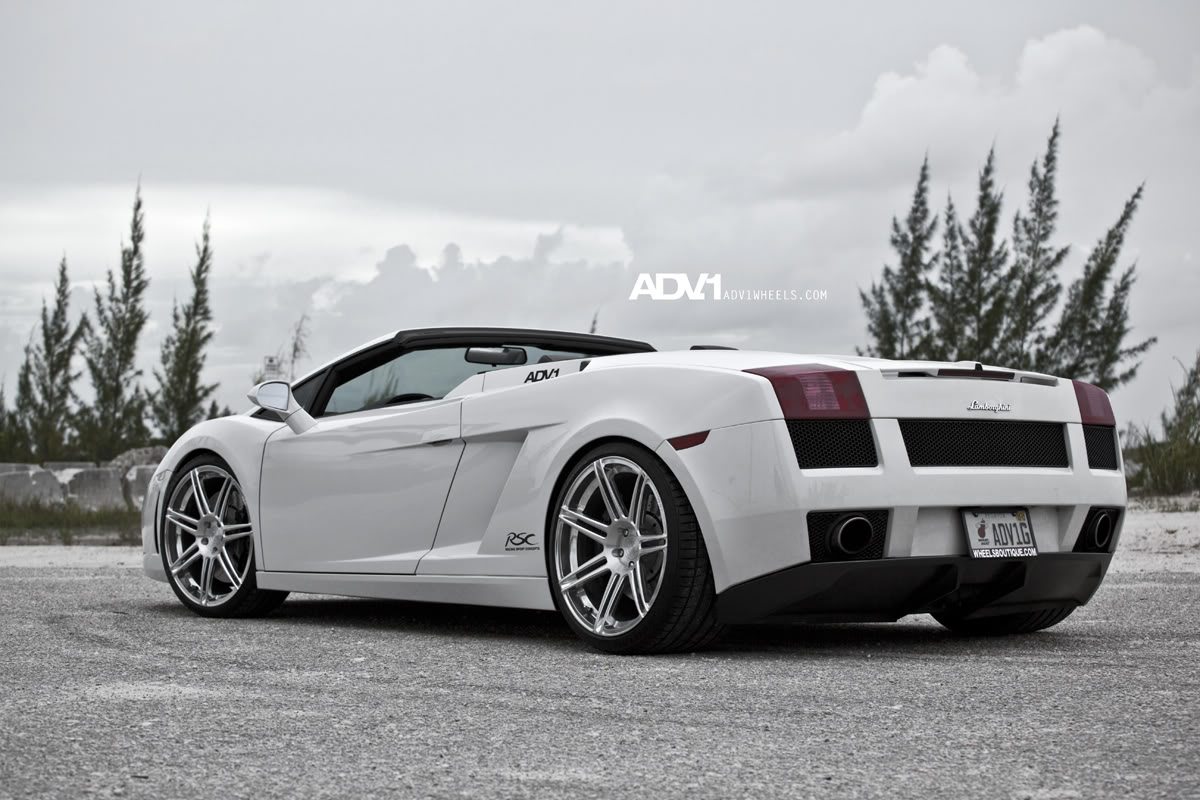 2011 Lamborghini Gallardo photo