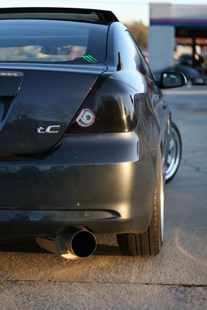 2009 Scion tC photo