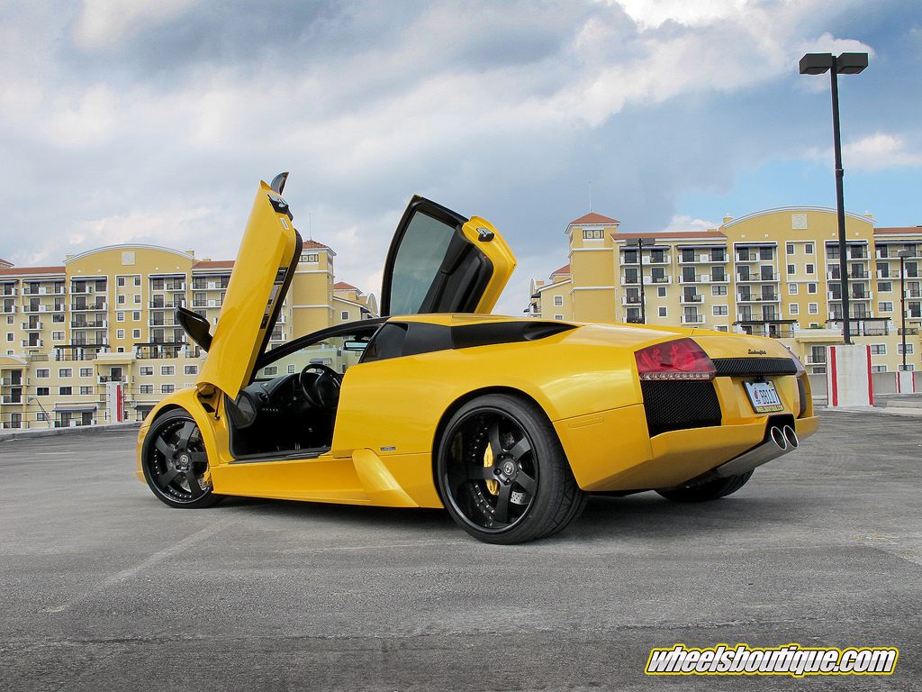 2009 Lamborghini Murcielago photo
