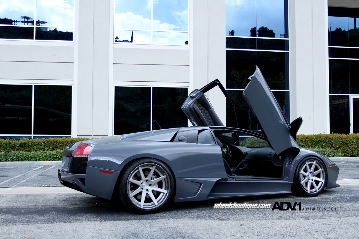 2010 Lamborghini Murcielago photo