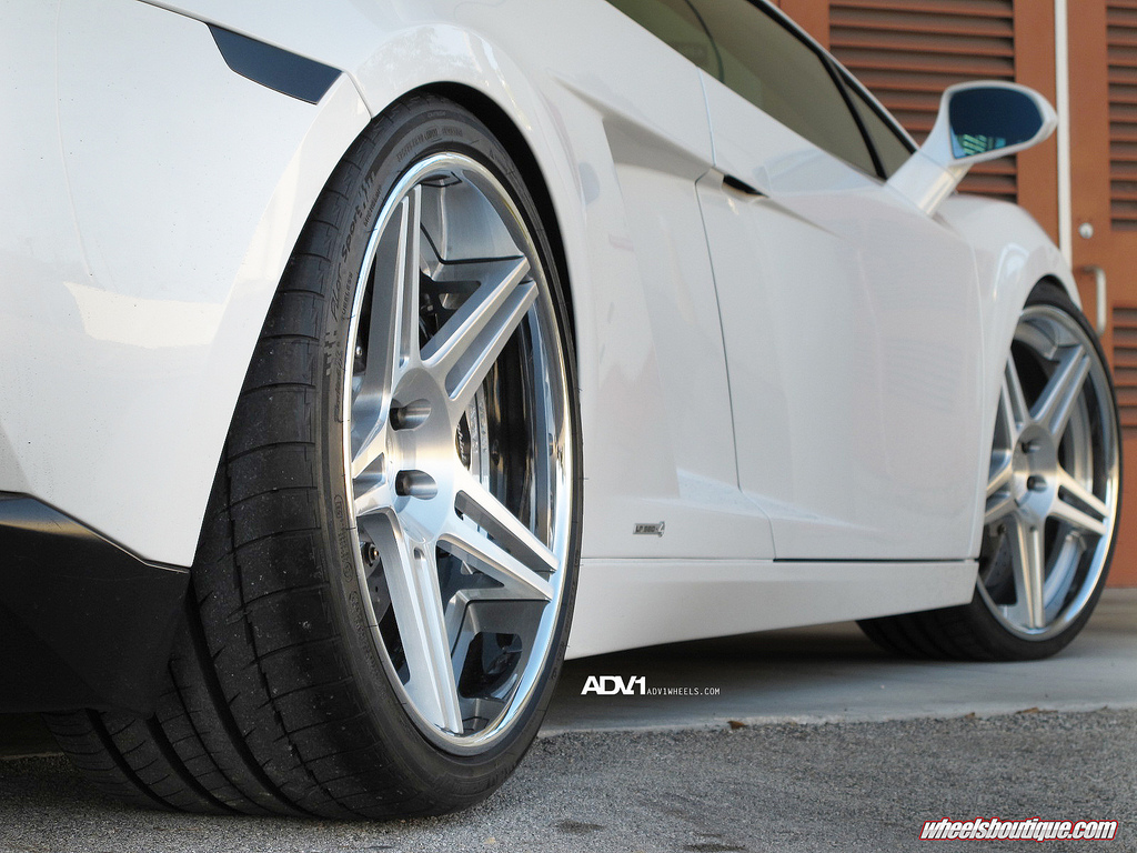 2010 Lamborghini Gallardo photo