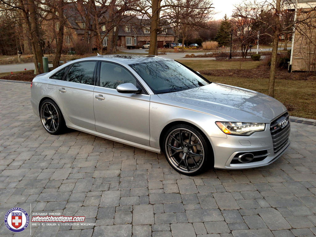 2013 Audi S6 photo