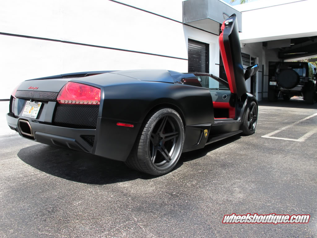 2010 Lamborghini Murcielago photo