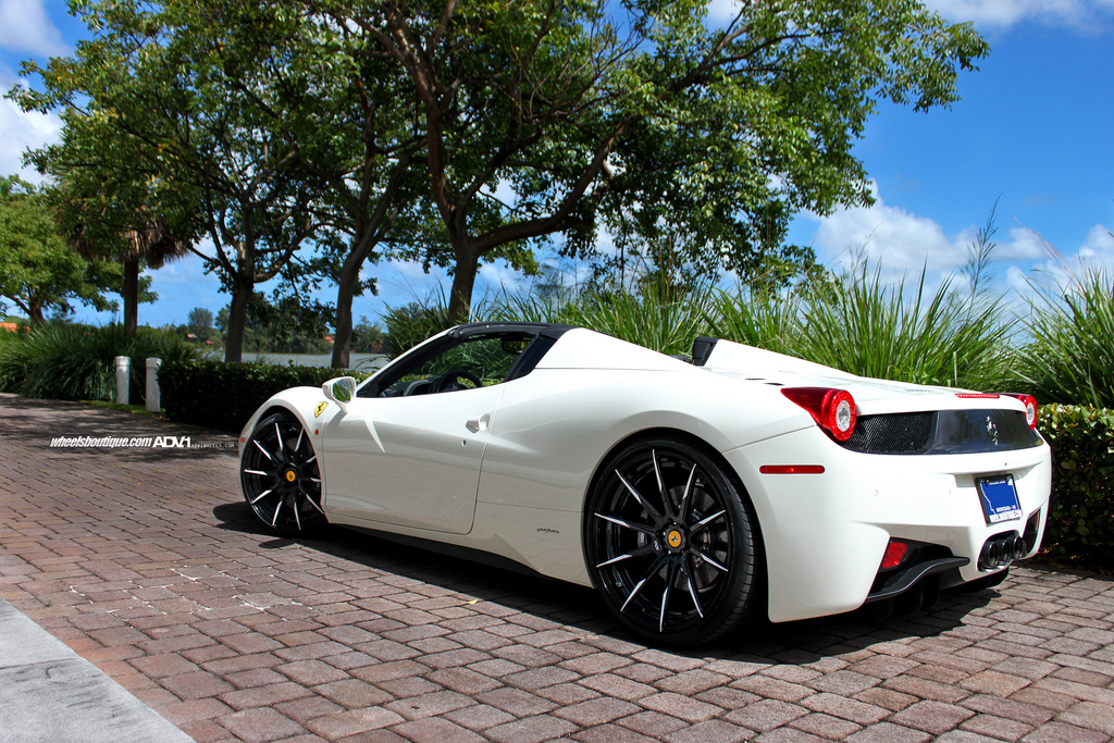 2014 Ferrari 458 Spider photo