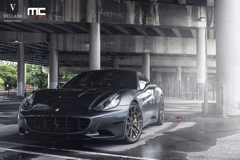 2013 Ferrari California photo