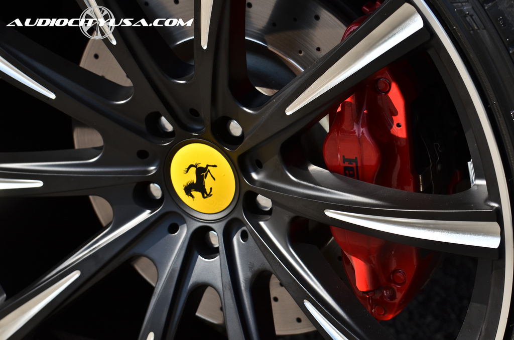 2010 Ferrari 612 Scaglietti photo