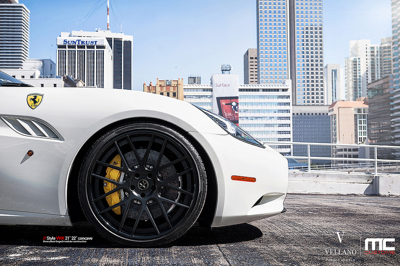 2012 Ferrari California photo