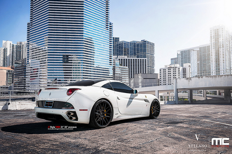 2012 Ferrari California photo