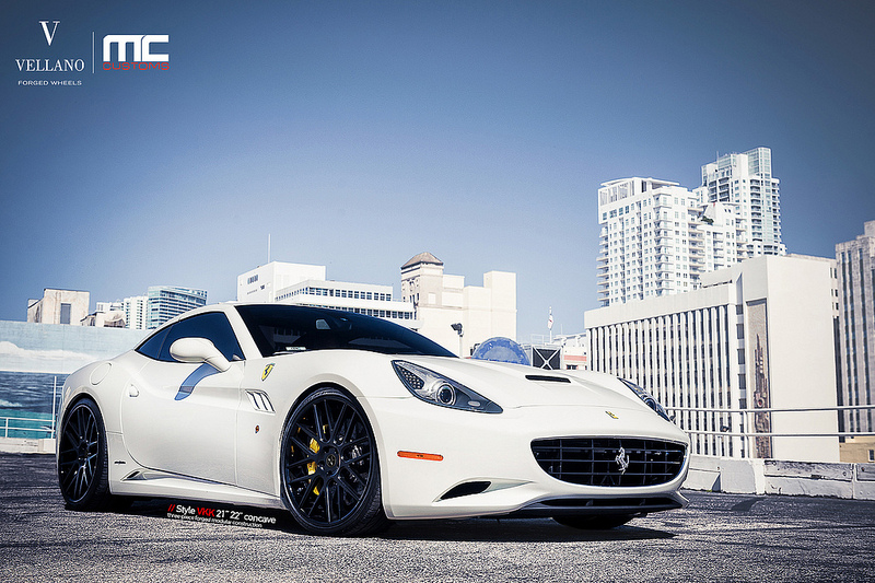 2012 Ferrari California photo