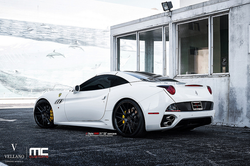 2012 Ferrari California photo