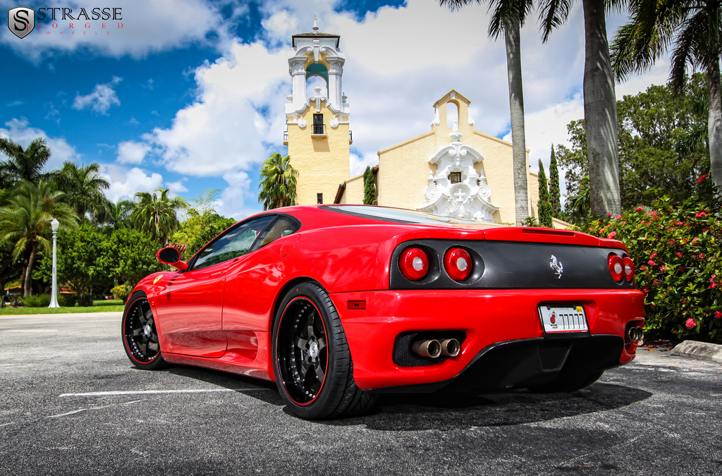 2004 Ferrari 360 Modena photo