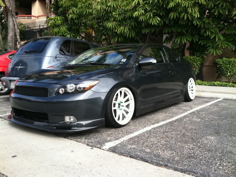 2009 Scion tC photo