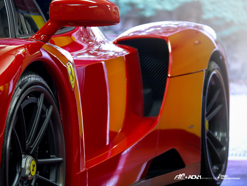 2003 Ferrari Enzo photo