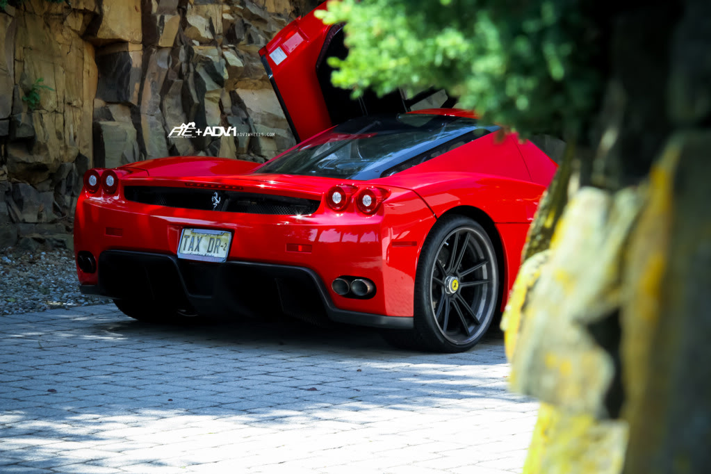 2003 Ferrari Enzo photo