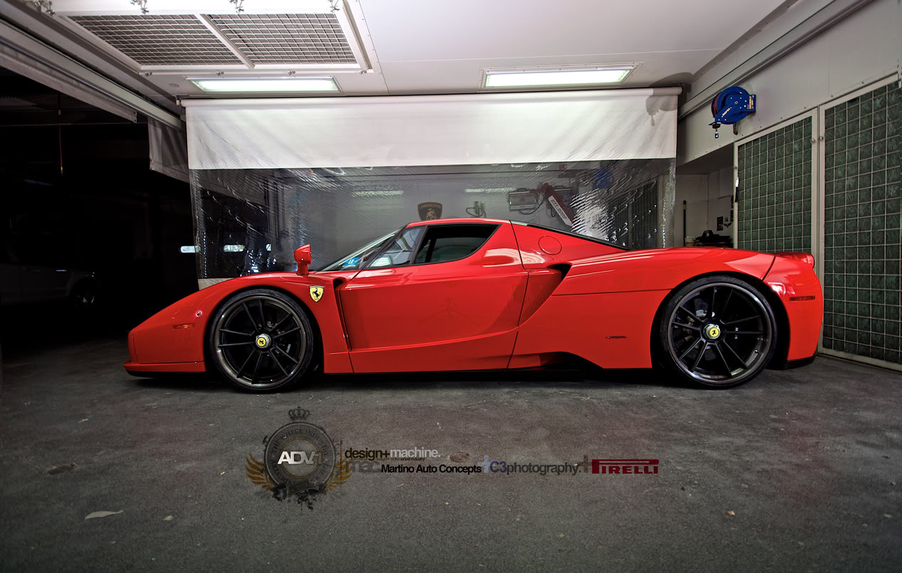 2003 Ferrari Enzo photo