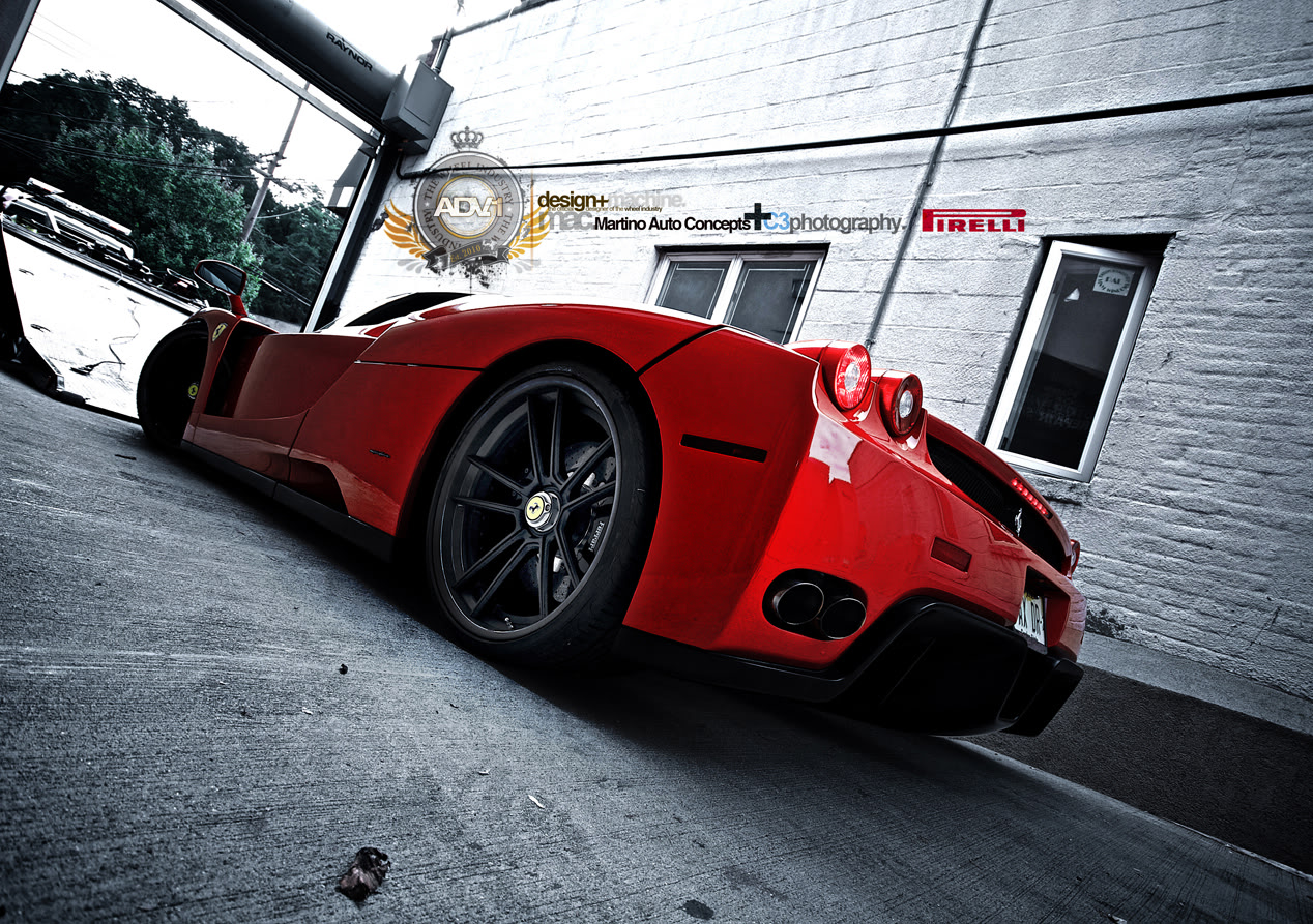 2003 Ferrari Enzo photo