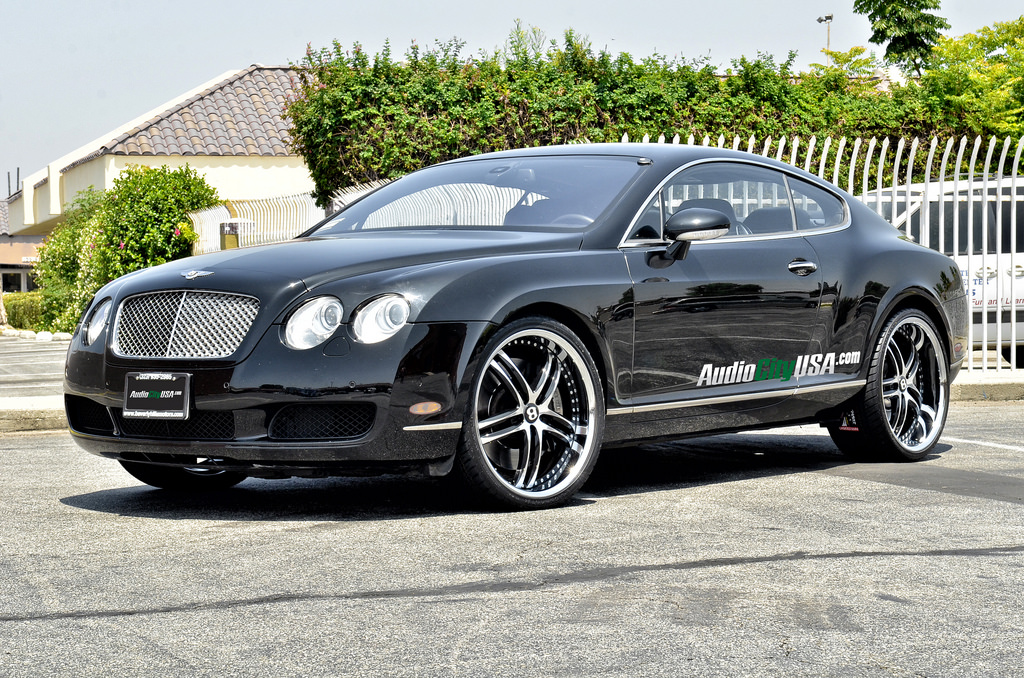2015 Bentley Continental GT photo