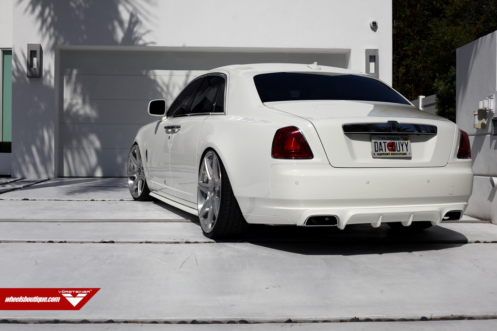 2014 Rolls-Royce Ghost photo
