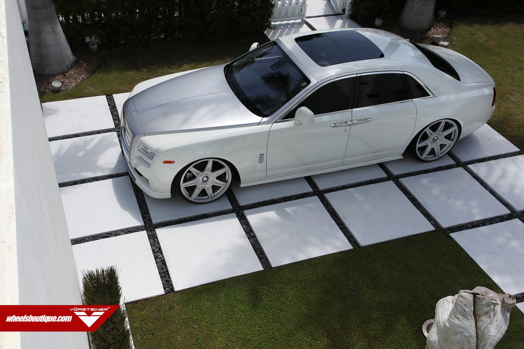 2014 Rolls-Royce Ghost photo