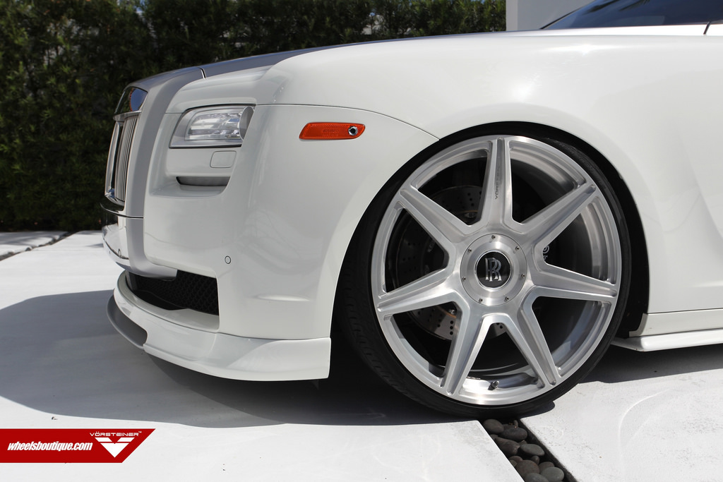 2014 Rolls-Royce Ghost photo