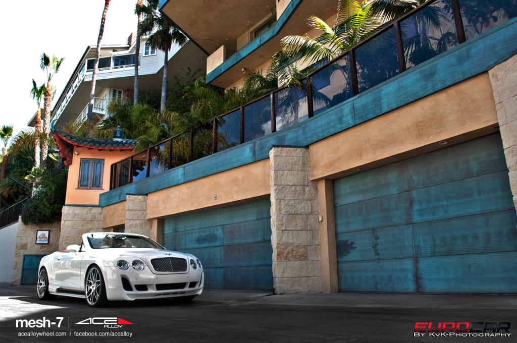2013 Bentley Continental GTC photo