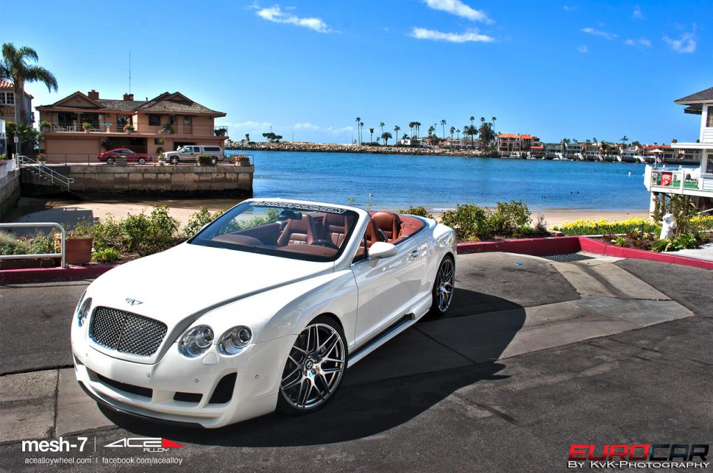 2013 Bentley Continental GTC photo