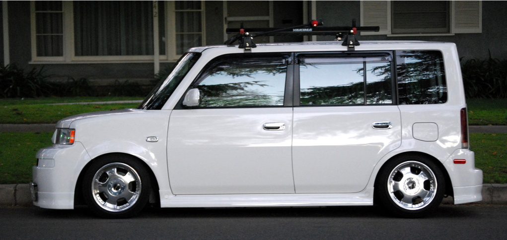 2006 Scion xB photo