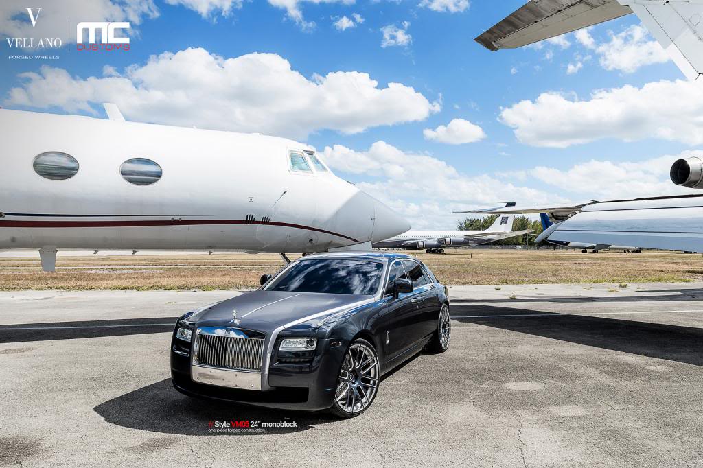 2013 Rolls-Royce Ghost photo