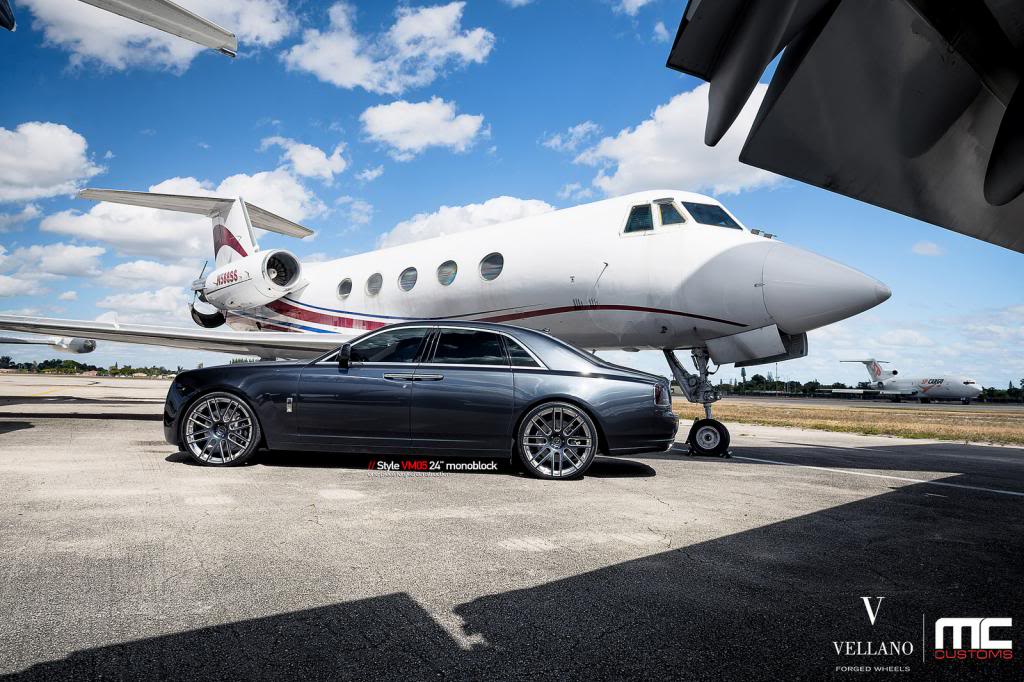2013 Rolls-Royce Ghost photo