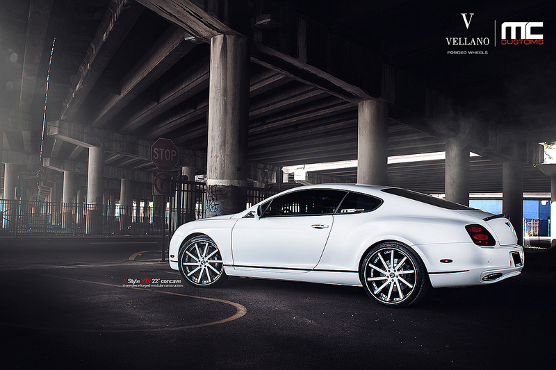 2012 Bentley Continental Supersports photo