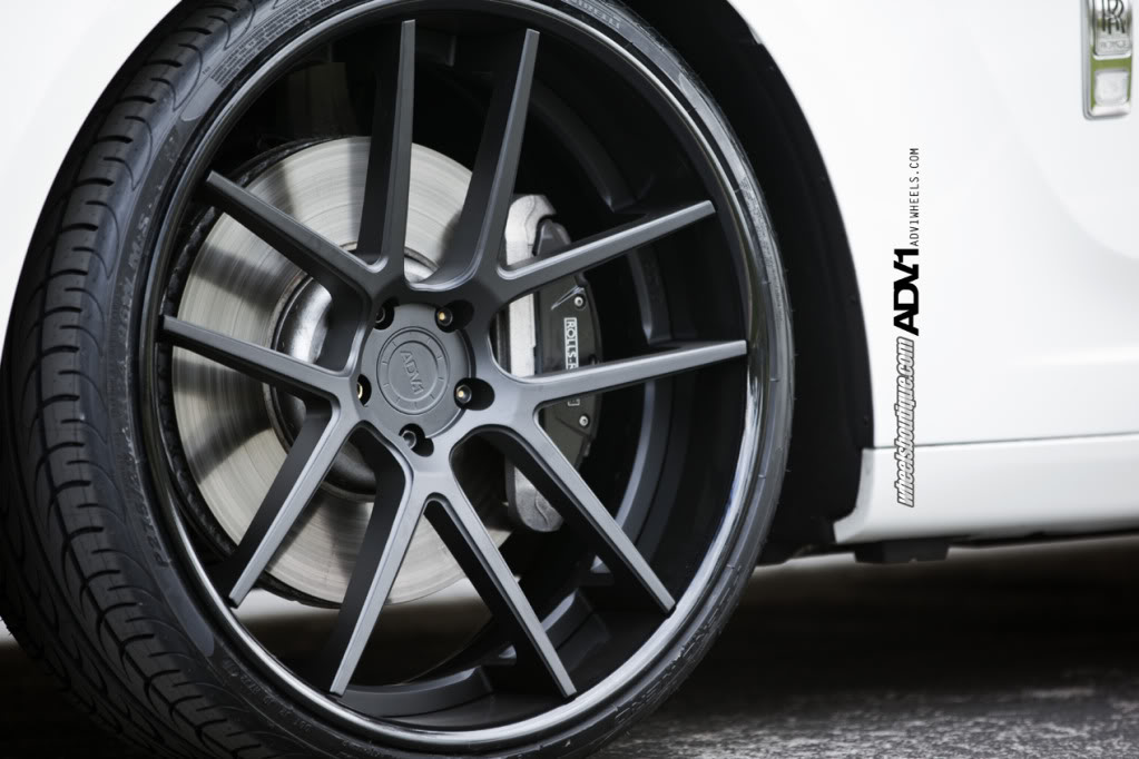 2012 Rolls-Royce Ghost photo