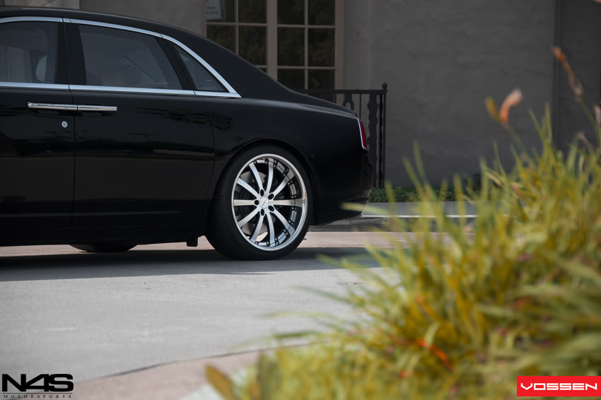 2011 Rolls-Royce Ghost photo