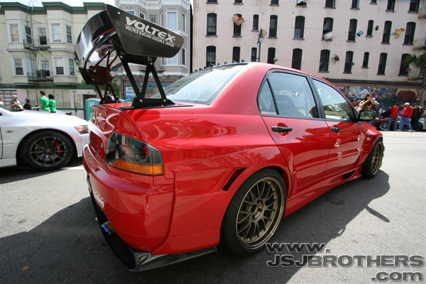 2008 Mitsubishi Lancer Evolution photo