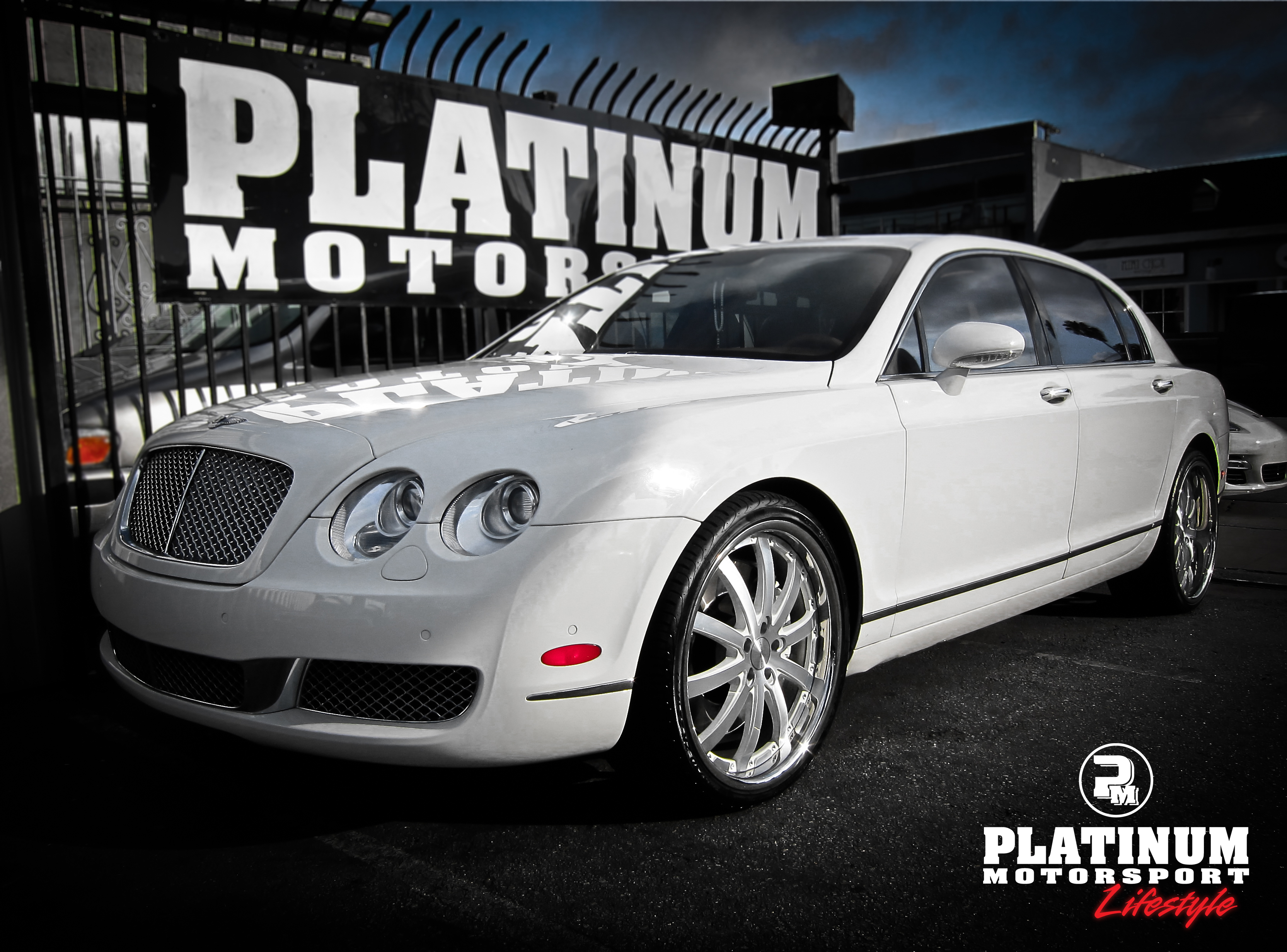 2009 Bentley Continental Flying Spur photo