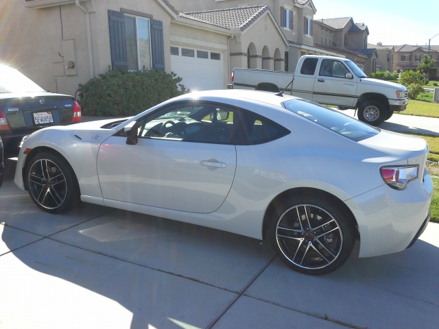 2013 Scion FR-S photo